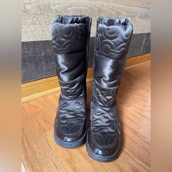 Coach Patent Leather Signature Fabric Brown Slip on Drexel Winter Boots Size 7 B - Picture 4 of 6